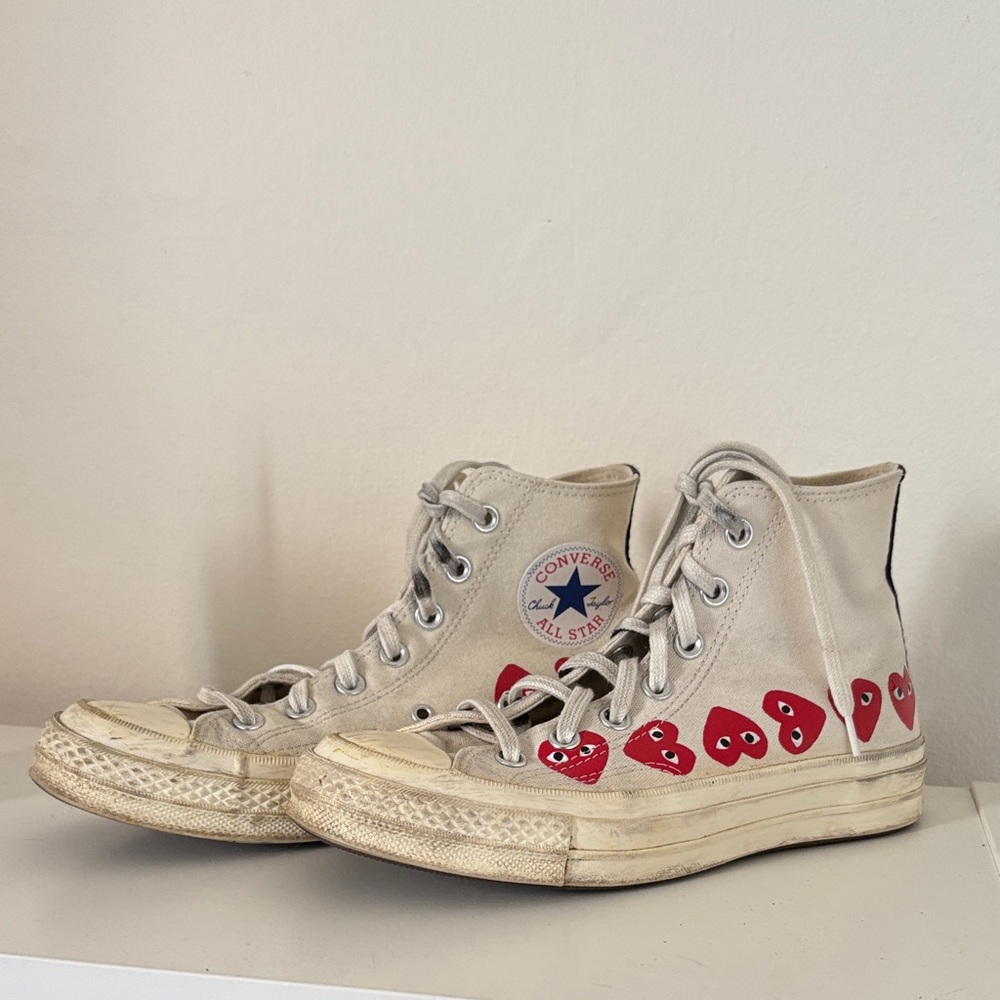Comme des Garçons PLAY high top Converse - women’s 7 / men’s 5